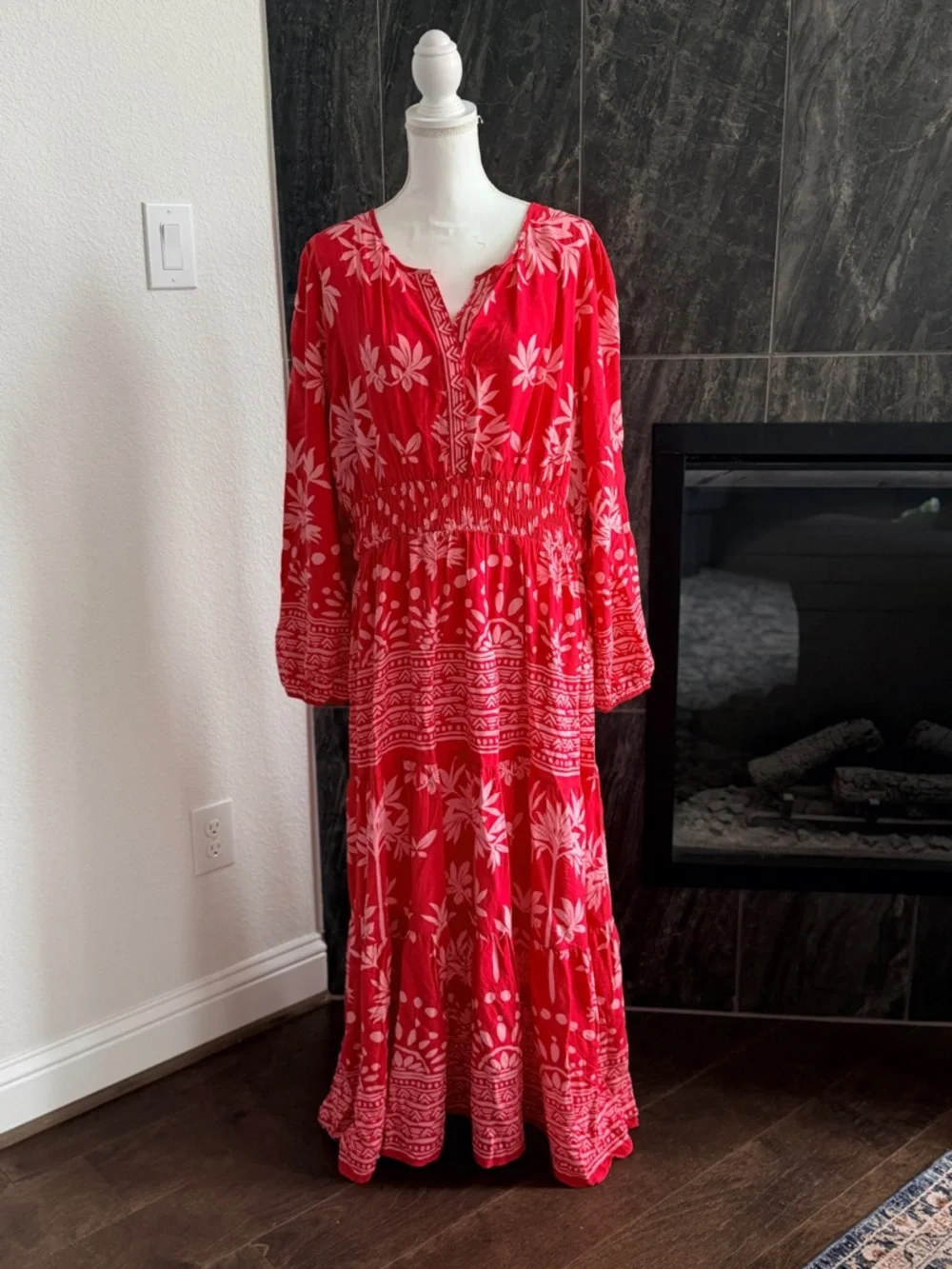 easel Pink Floral Maxi Dress with White Print Plus Size 2X - Picture 2 of 9
